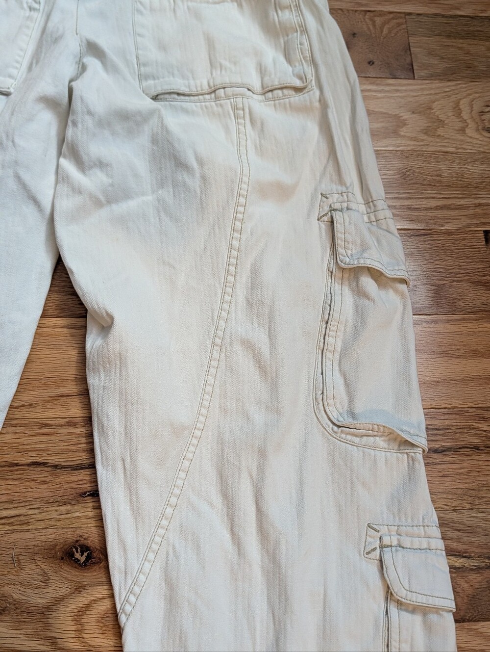 We The Free Tahiti Pull-On Cargo Pants in Tofu White Size Medium Y2K - Picture 11 of 16